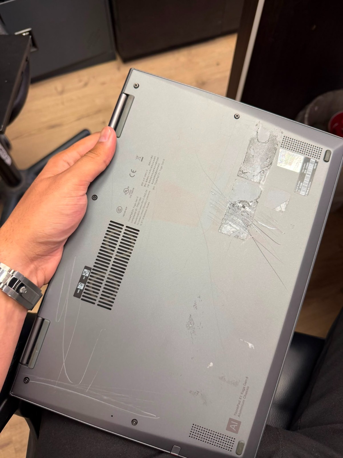 Lenovo Thinkpad X1 Yoga Gen 6 Intel Core i7 11th Gen 16GB RAM No Drive ** READ**