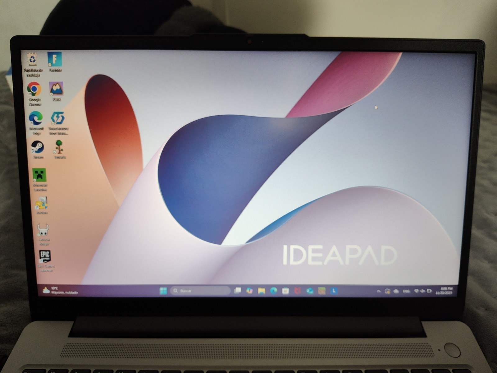 Lenovo IdeaPad Slim 3 15IAN8, 15″ FHD, i3-N305, 8GB RAM, 128GB eMMC, Win 11 Home