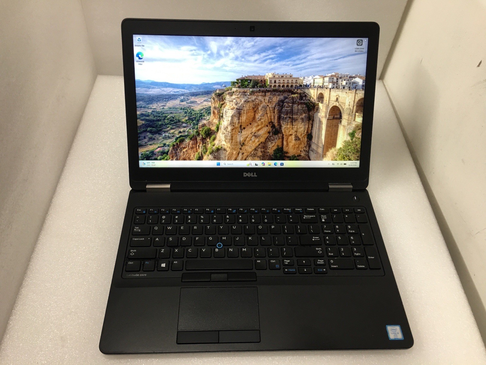 Dell Latitude E5570 512gb SSD Win 11 i5-6300U 2.50ghz 8gb Ram Hdmi Webcam