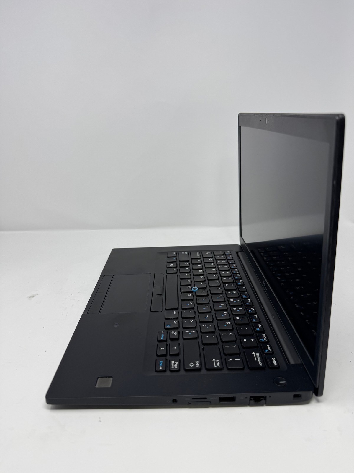 Dell Latitude 7490 i7-8650U 16GB 240GB SSD Intel UHD Graphics 620 No Battery
