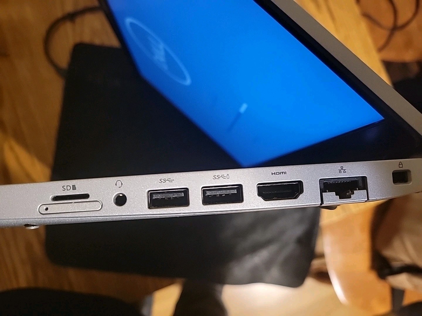 DELL Latitude 5510 i5-10210U 1.6GHz-4.20GHz Max, 16Gb RAM, 256Gb NVme, Win11 Pro