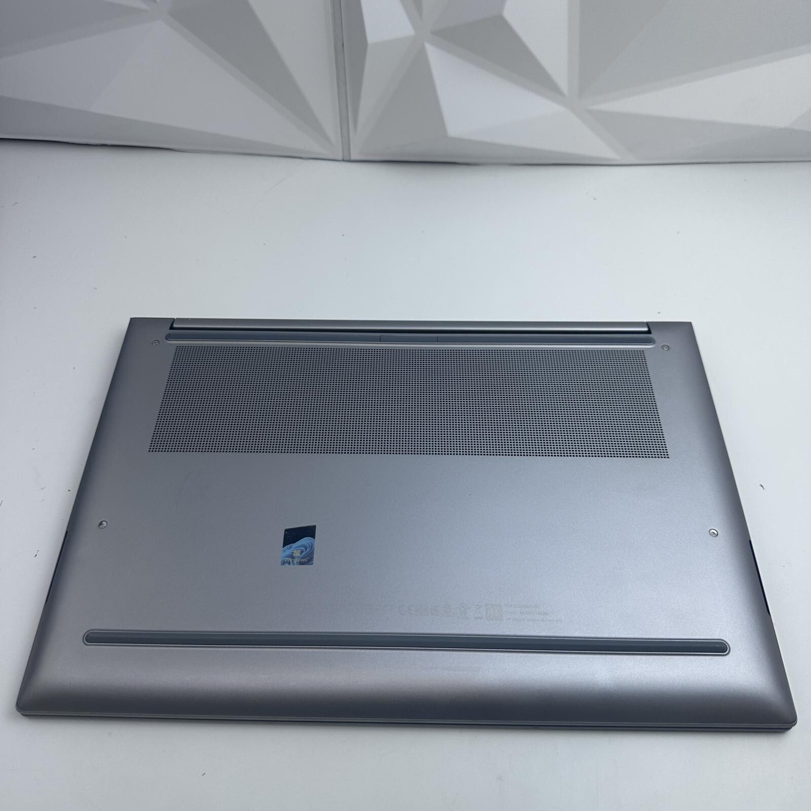 HP ZBook Studio 16 inch G10 Mobile Workstation PC, i7-13800H, 32GB, 1TB SSD