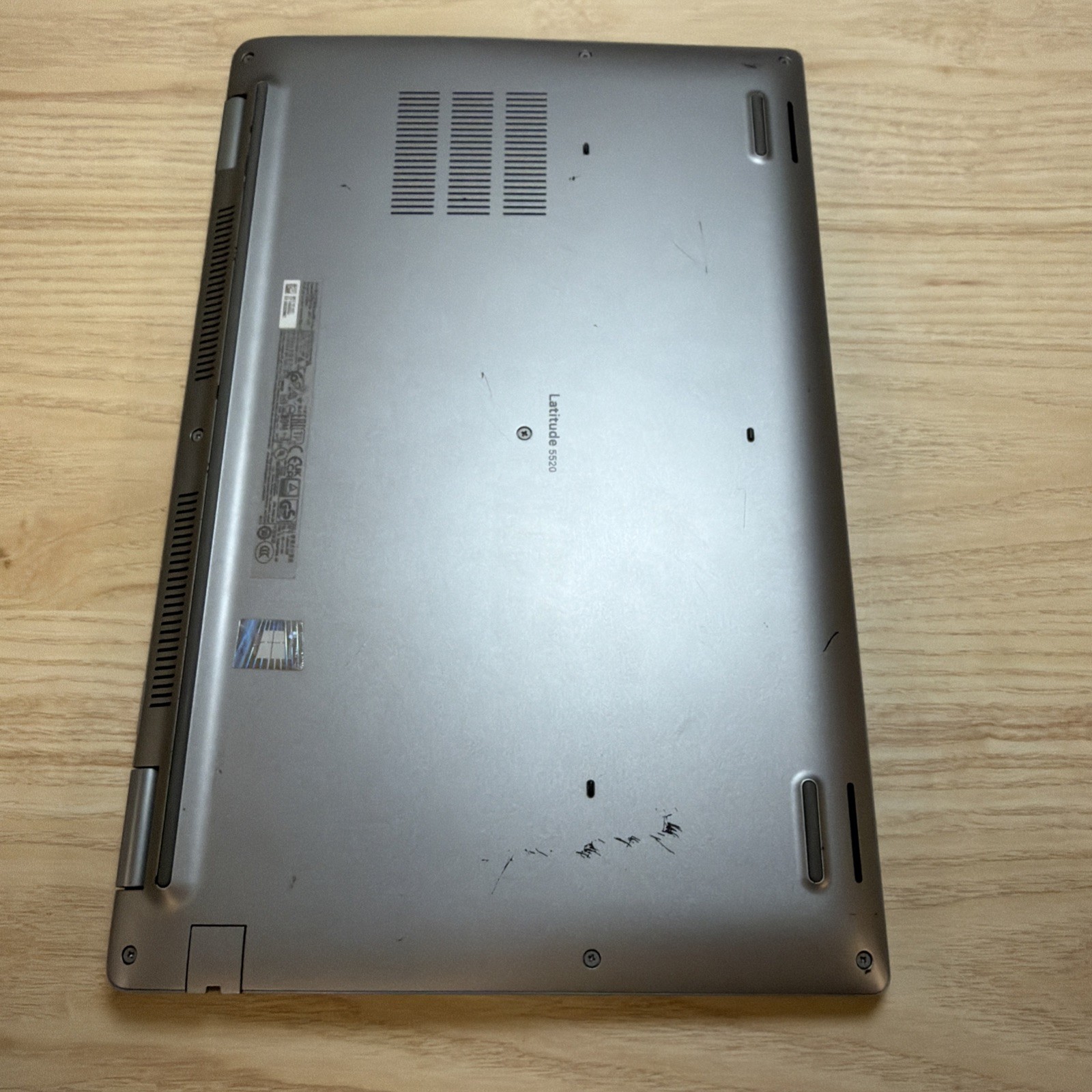 Dell Latitude 5520 i5-1145G7 16GB 512GB SSD 15″ FHD Win11
