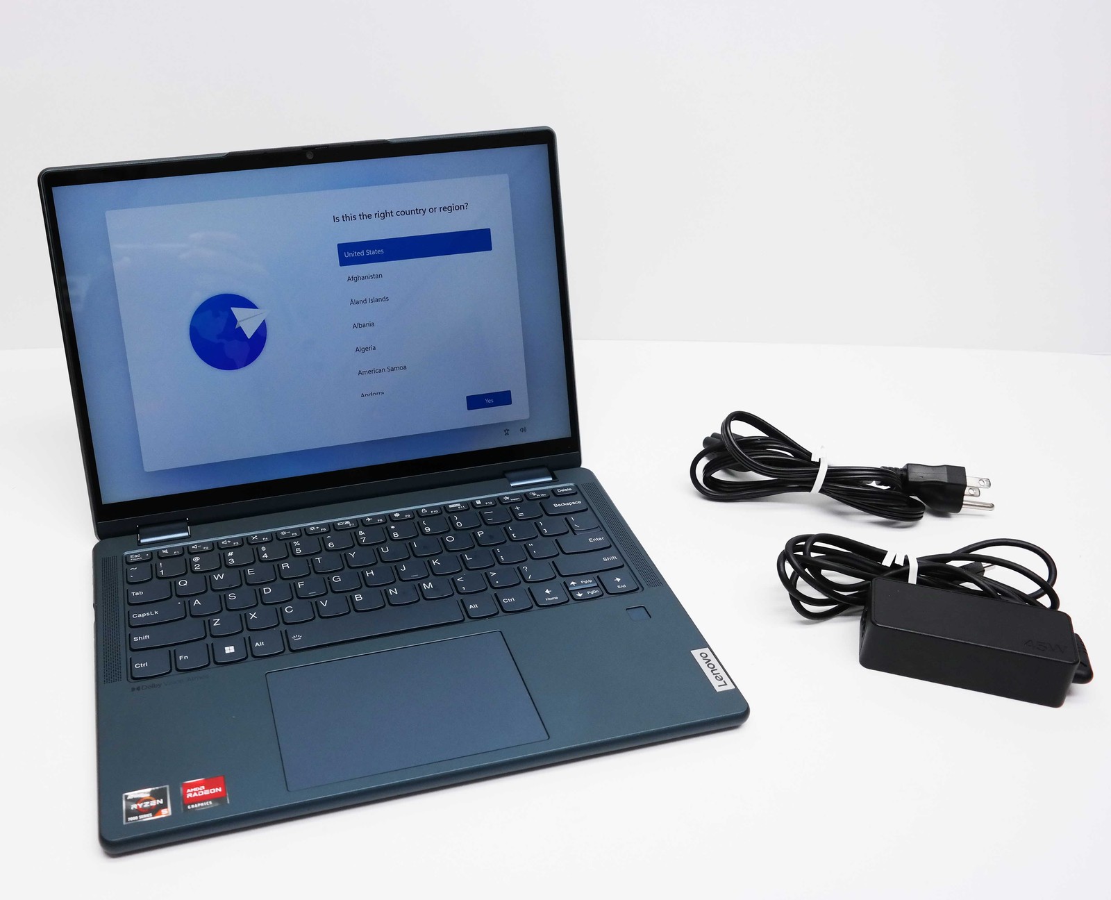 Lenovo Yoga 6 13ABR8 13.3” Ryzen 5 7530U 8GB 256GB
