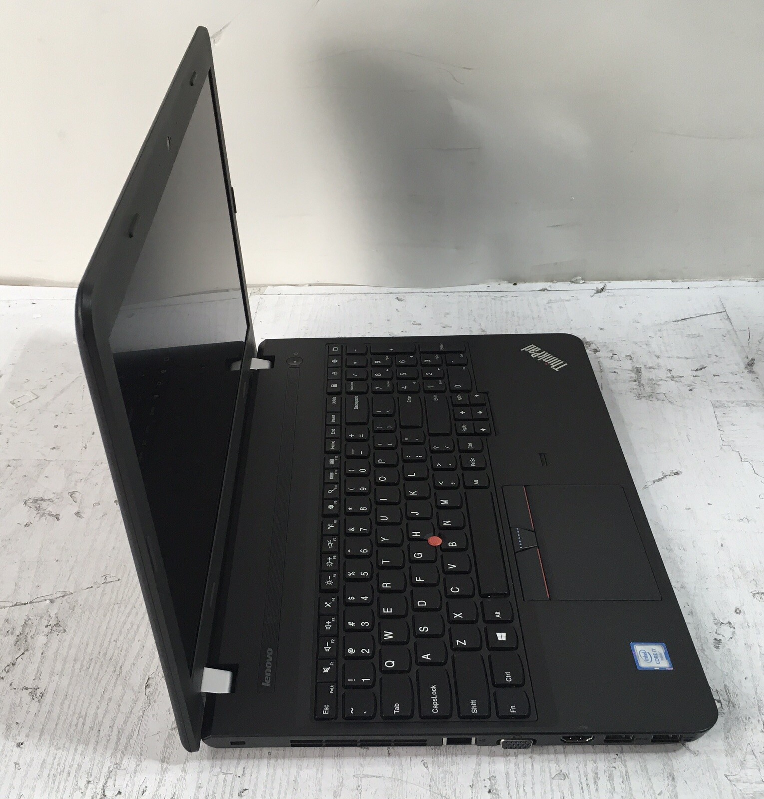 FOR PARTS Lenovo Thinkpad E560 15.5″ Intel Core I7 NO HDD READ DESCRIPTION