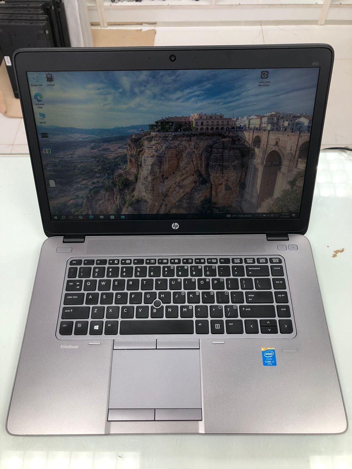 HP EliteBook 850 G2 – Intel Core i7 5th Gen | 8GB RAM | 240GB SSD