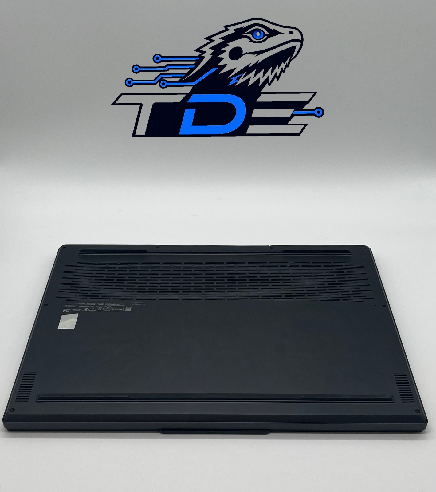 Lenovo Legion Slim 7i 12700H 16″ 3060 Gaming Laptop i7-12700H, 16GB, 512GB SSD