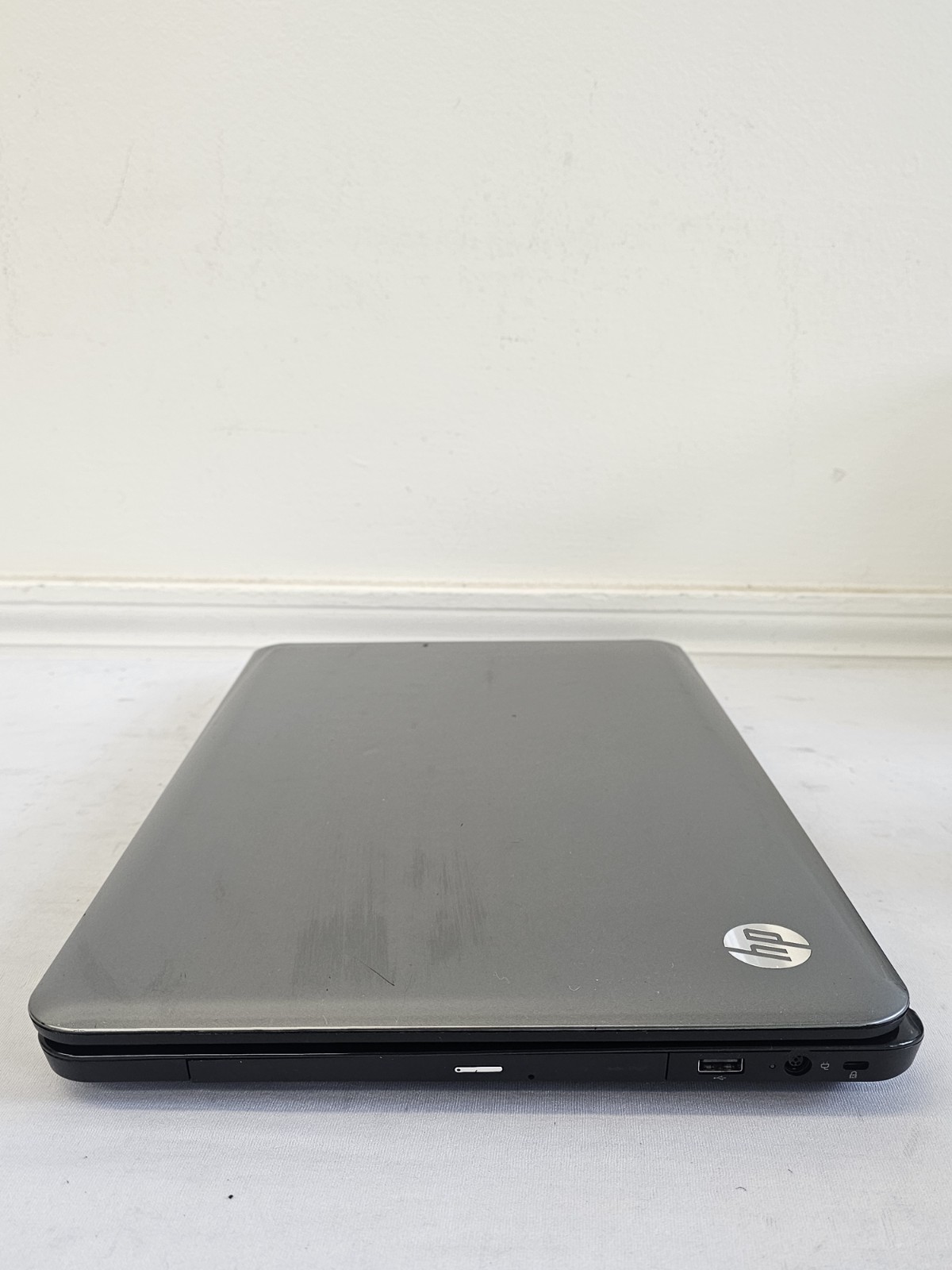 HP Pavilion g7-1260us Laptop – Intel i3-2330m – 4GB RAM – 640GB HDD – Windows 10