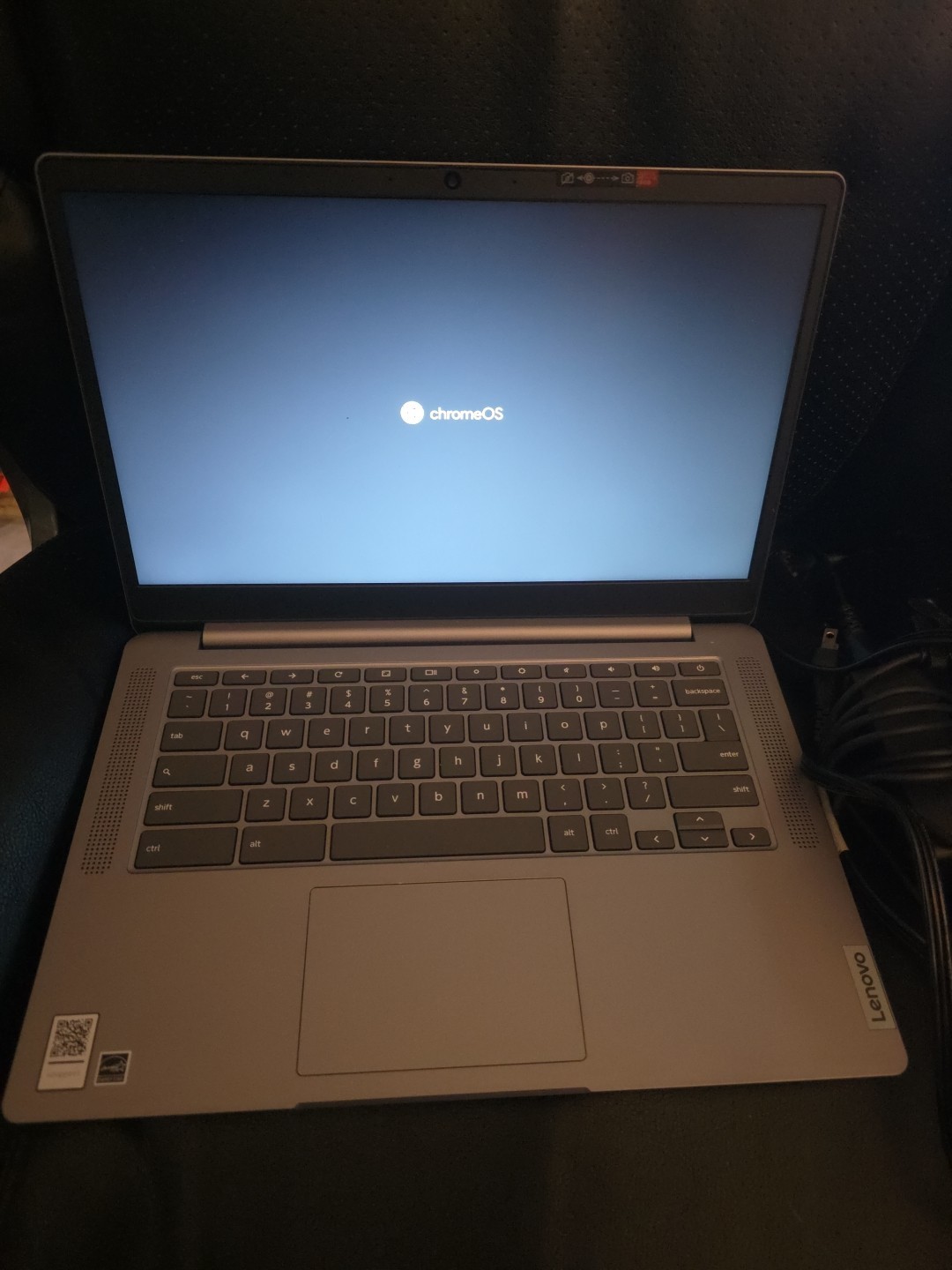 Lenovo Chromebook 3 14″ Laptop – Mediatek MT8183, 4GB RAM, 64GB eMMC – Grey