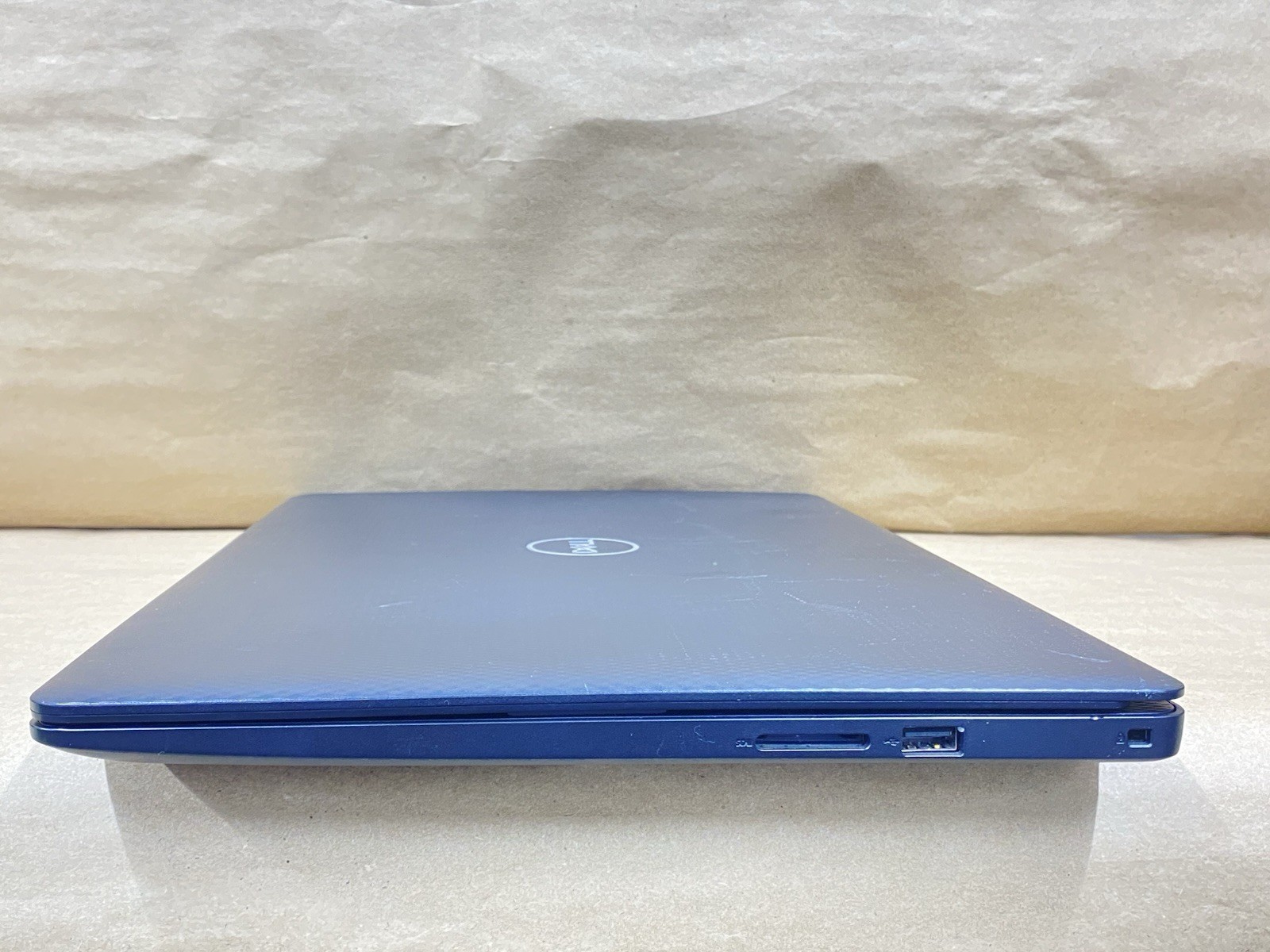 Dell Inspiron 3590 – 15.5″ 1920×1080 – i5-10210U – 4GB – 128GB SSD – Win 11 Pro