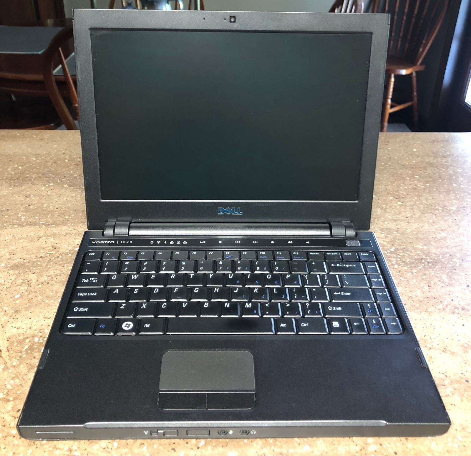 Dell Vostro 1220 *2.20GHz Intel Core 2 Duo *4GB RAM *500GB HDD *Win10 Pro