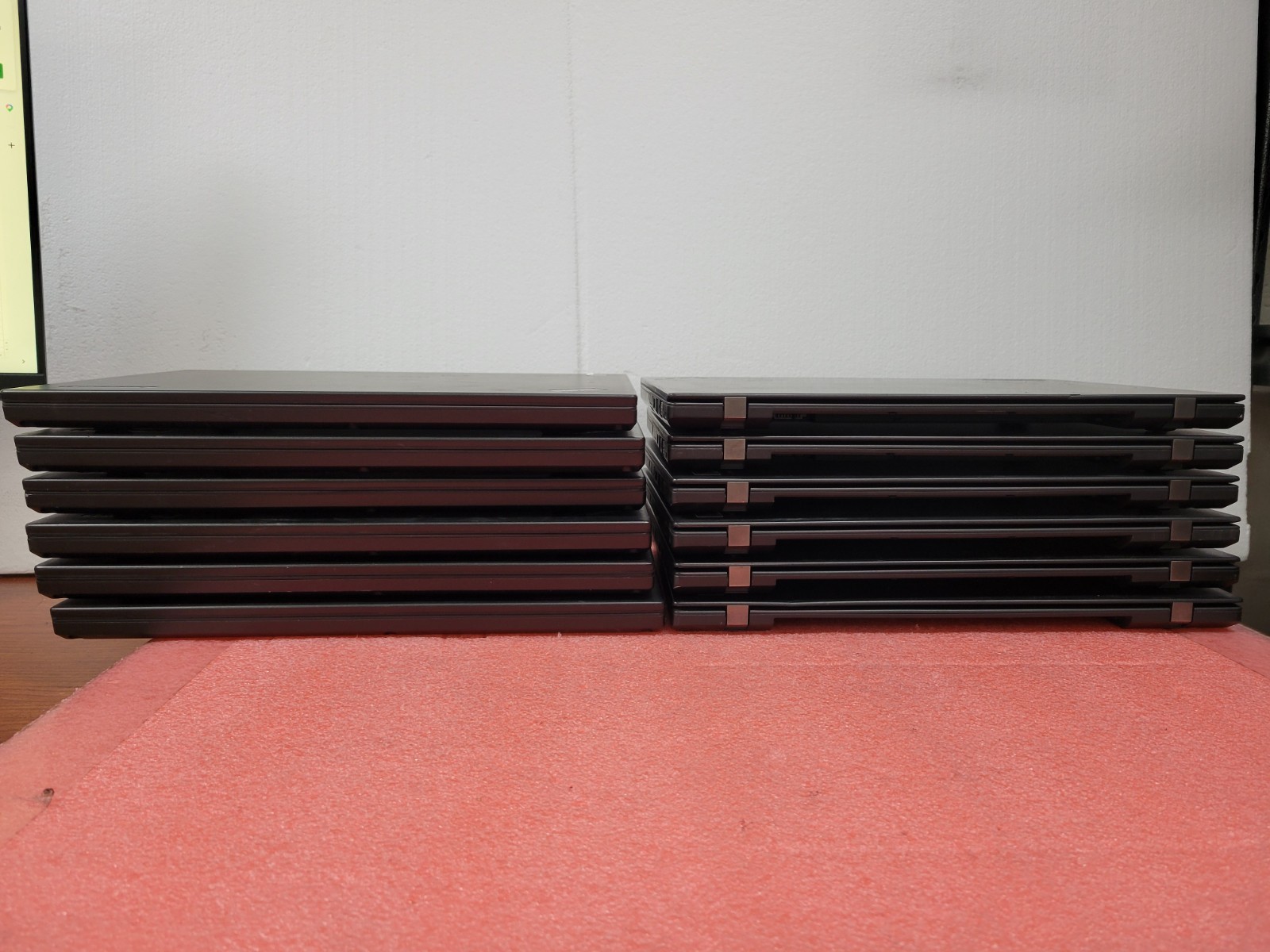 12x Lenovo ThinkPad T450s i5-5300U 4GB RAM No HD/OS *BIOS/Read* | C1085DS*