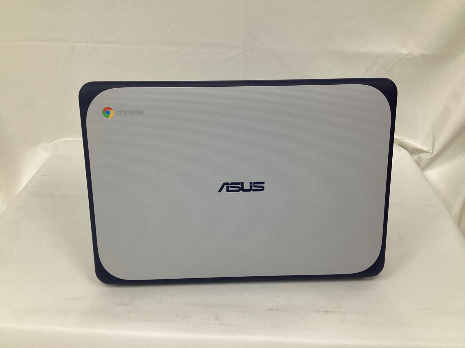 ASUS Chromebook C202SA-YS01 Intel Celeron 2GB RAM 16GB SSD Dark Blue