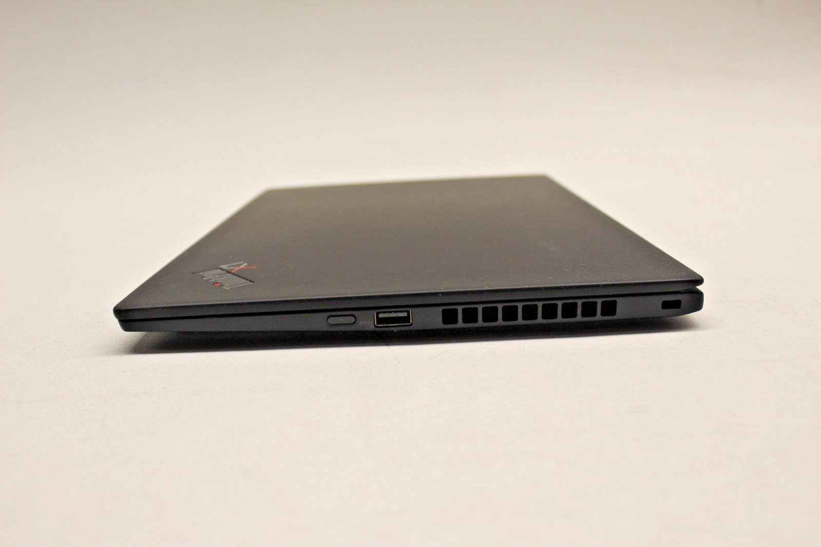 Lenovo X1 Carbon Gen8 I5-10210U 256GB NvME-8GB DDR4 Win11Pro-*NO Battery