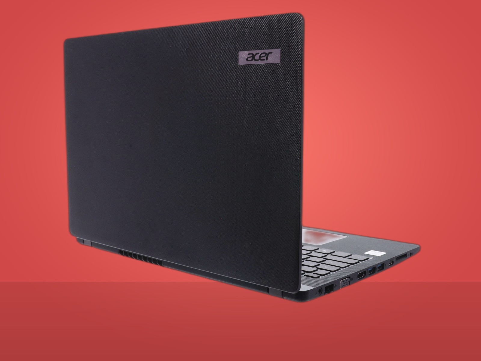 Acer TravelMate P214 Intel Core i3-10110U 8GB RAM 256GB NMVe Win11H No Adapter