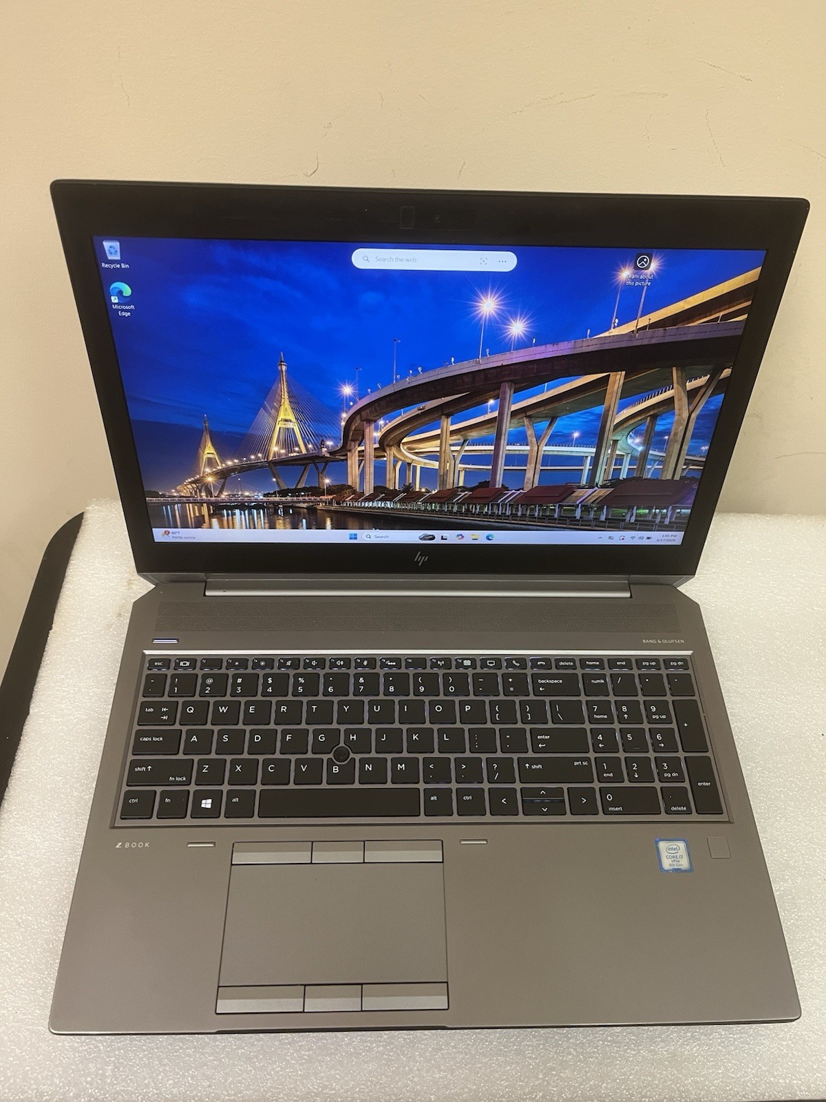 HP ZBook 15 G5 i7-8850H 32GB RAM 512GB SSD Win 11 Pro