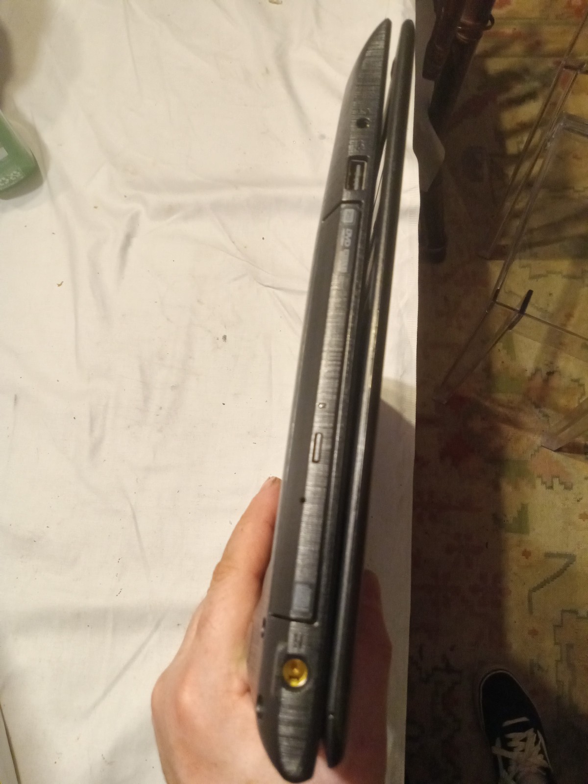 Acer Aspire ER-575G i5-7200U@3.1 GHz N16Q2 Geforce 940MX Needs Repair