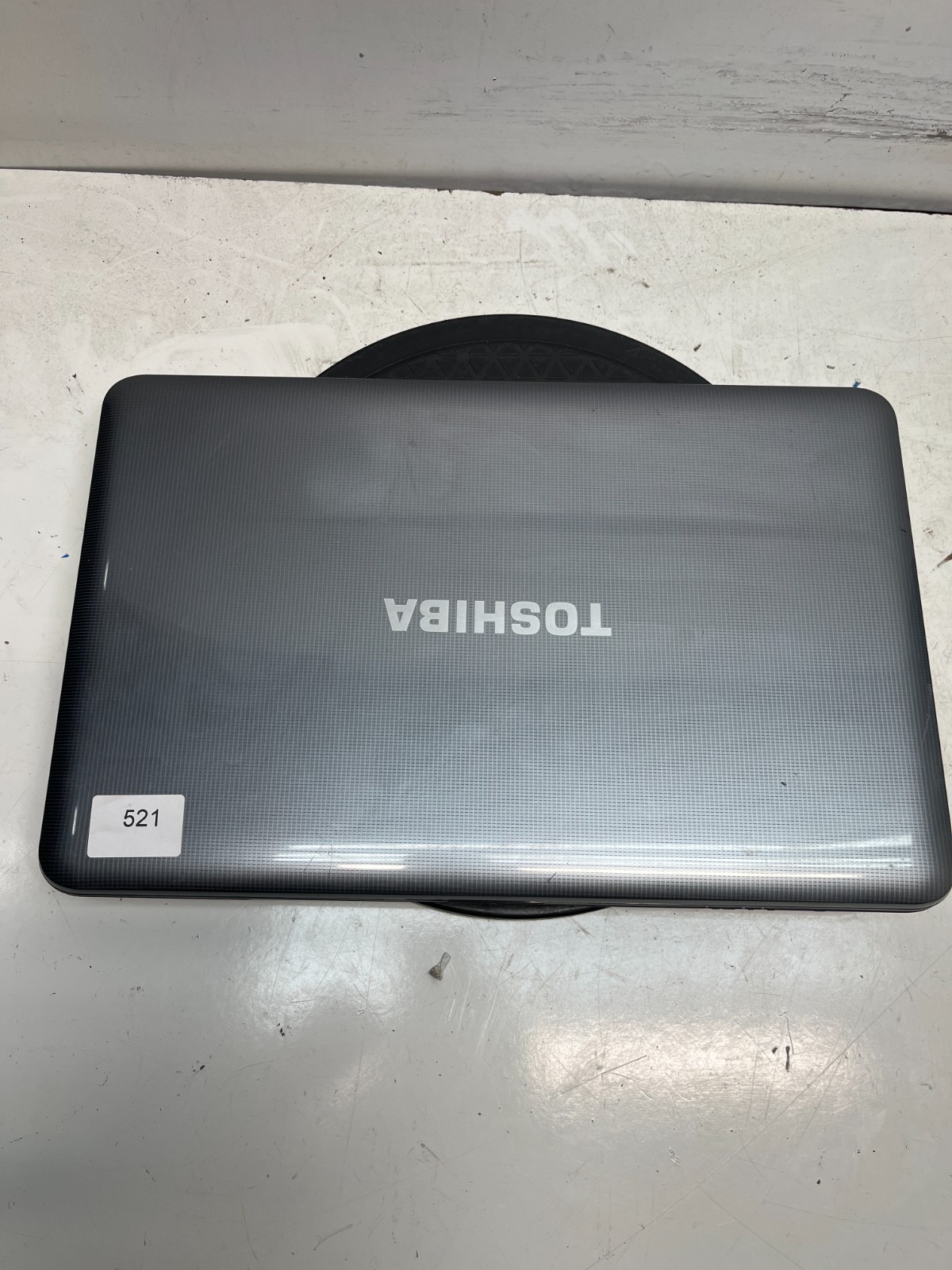 Toshiba Satellite C855D-S5238 AMD A6-4400M 2.70GHz 4GB NO HDD