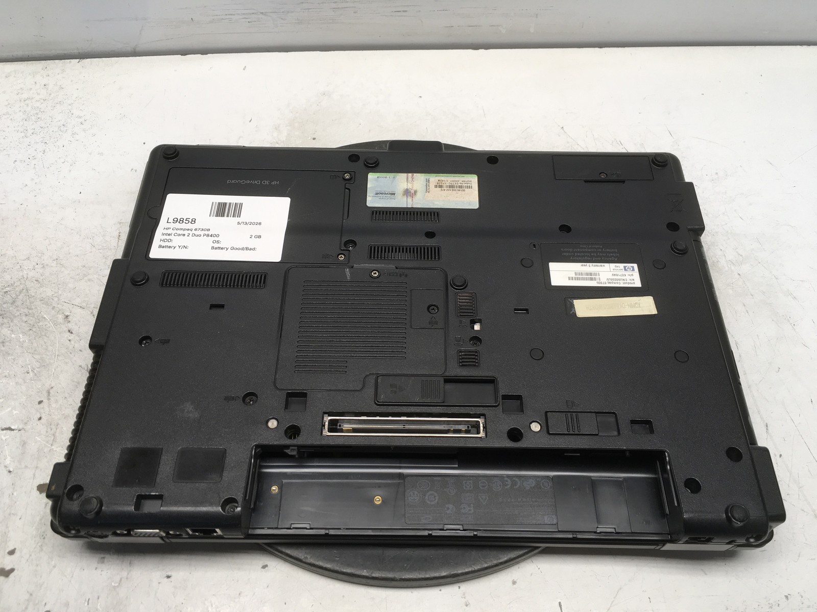 HP Compaq 6730B Intel Core 2 Duo P8400 2.26GHz 2 GB NO HDD No Batt BIOS Locked