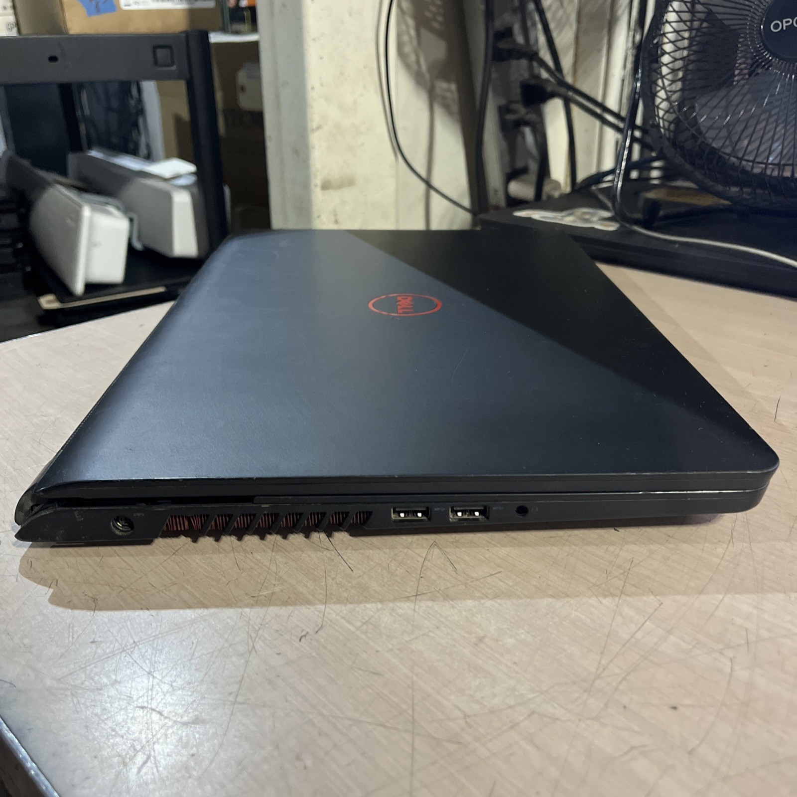 DELL INSPIRON 15 5000 INTEL CORE I5-7300HQ 2.50GHZ 8GB RAM NO HD