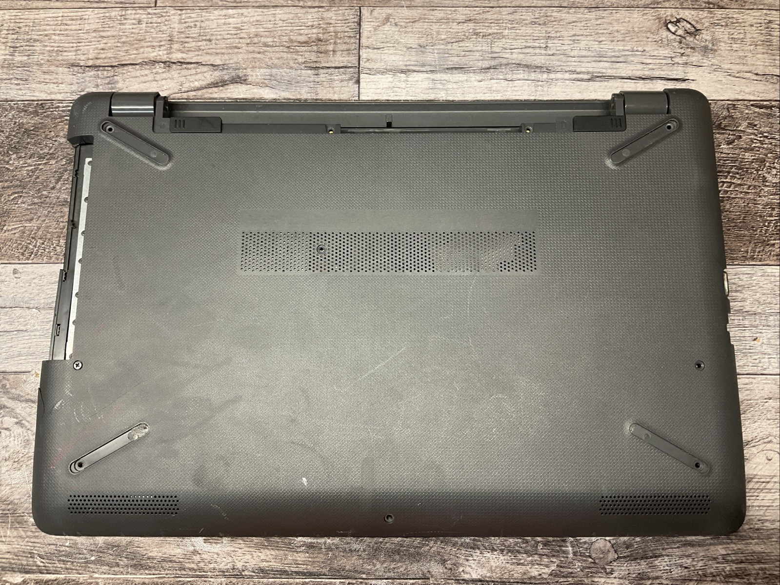 HP Laptop 17 / Unknown Processor / No RAM Laptop Notebook PC / C15