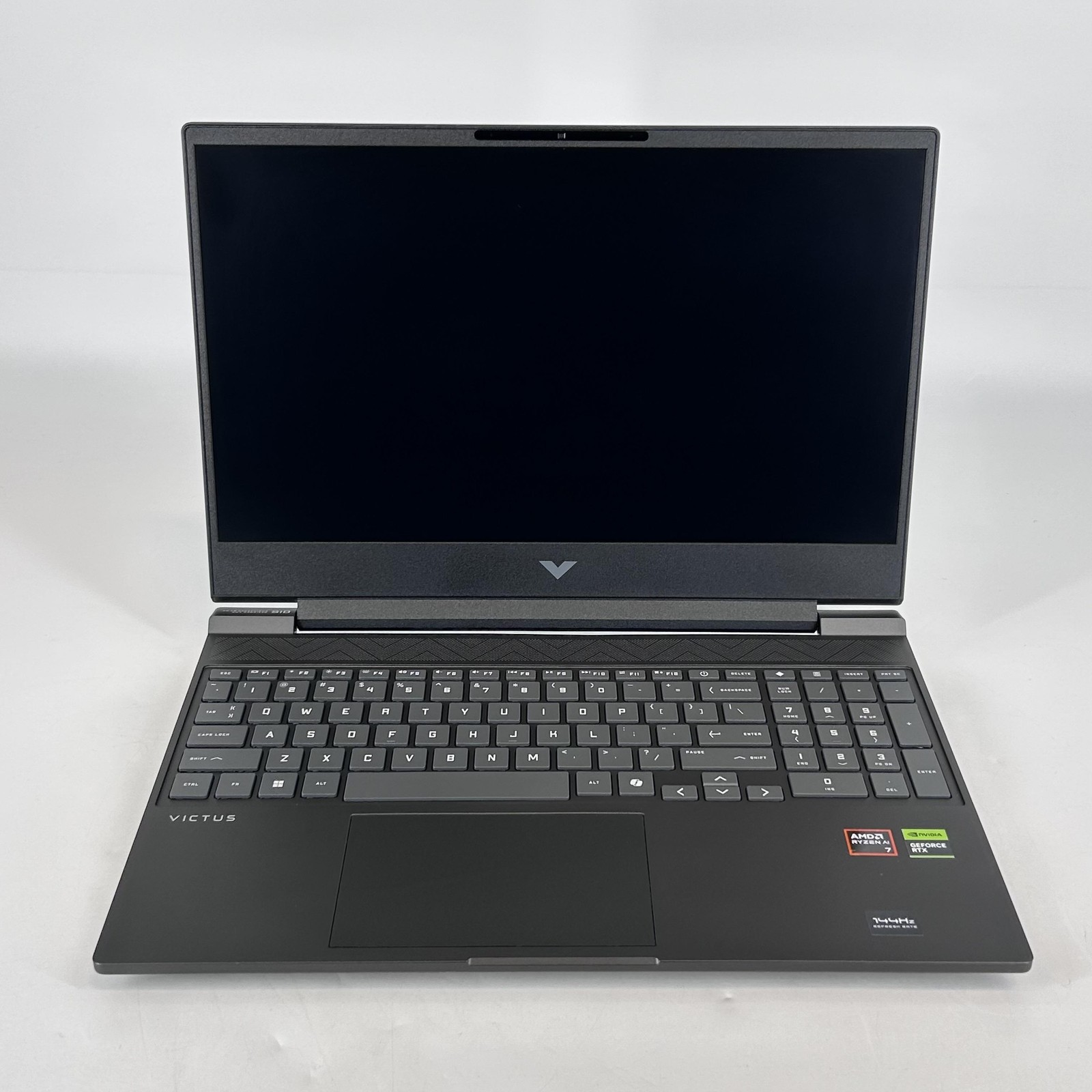 HP Victus 15.6 144Hz FHD 2.0 GHz Ryzen AI 7 350 32GB 1TB SSD RTX 5060 Excellent
