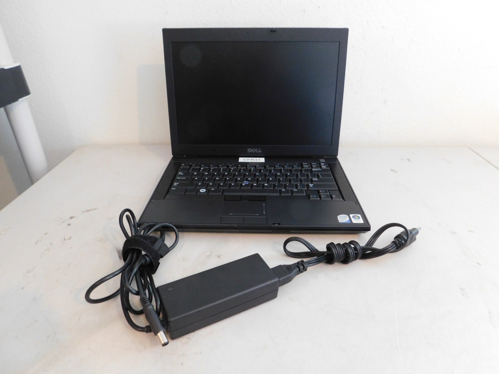 Dell Latitude E6400 Laptop – Core 2 duo P8600 – 2GB RAM – NO HDD – Boots to BIOS