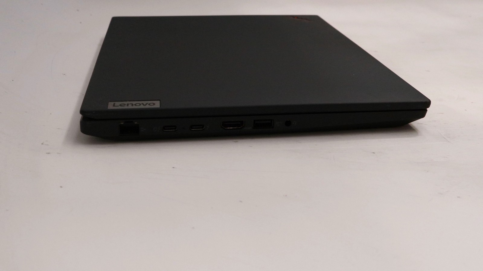 Lenovo ThinkPad P14s Gen 3 14″ i7-1260p 32GB 1TB – Very Good