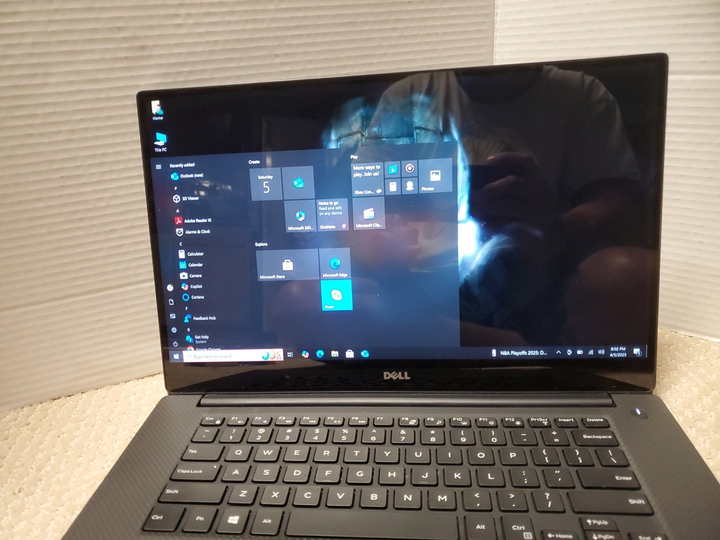 Dell XPS 15 9550 i5-6300HQ 2.30GHz 8GB RAM 1TB Touchscreen Win 10 PRO.