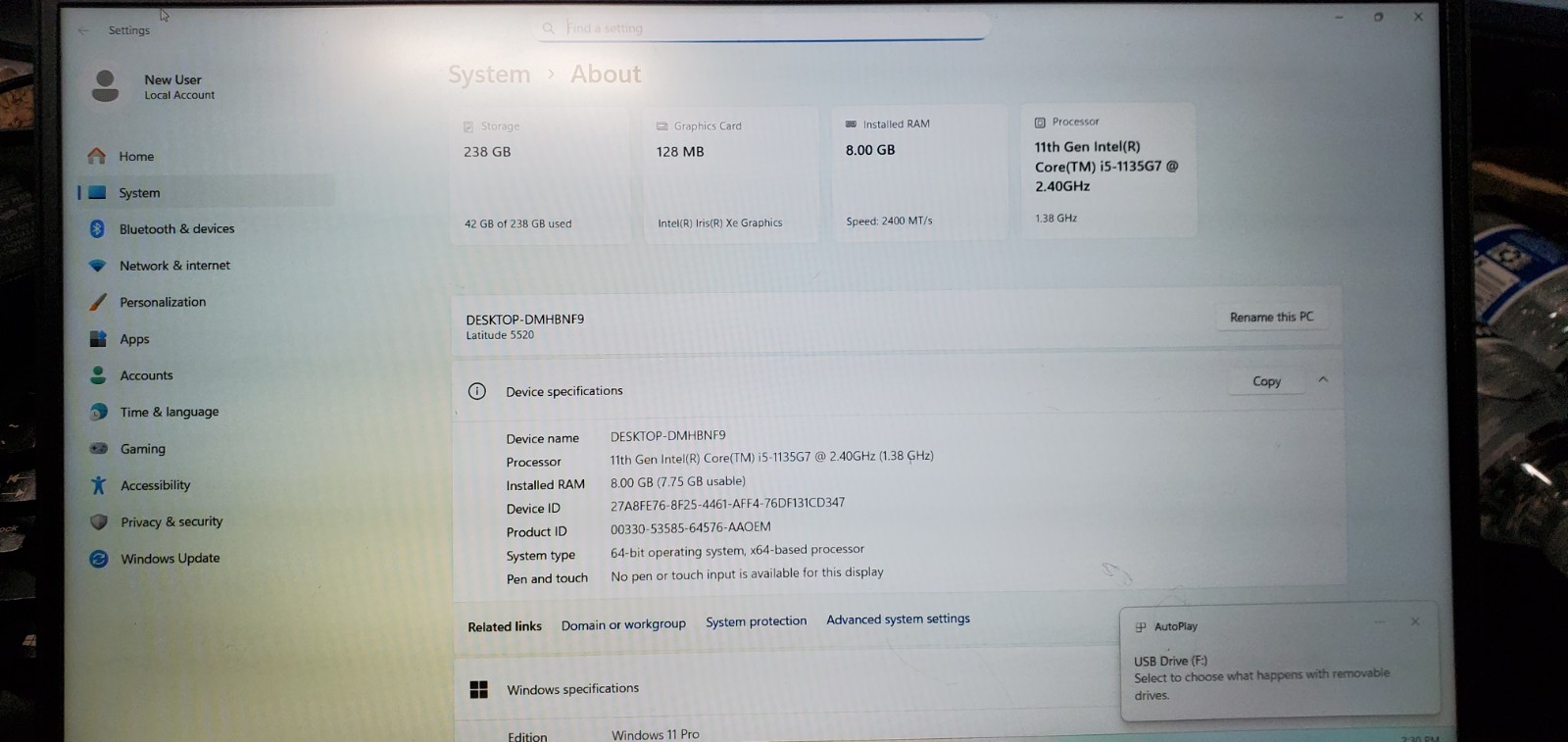 Dell Latitude 5520 Laptop Intel Core i5-11th Gen 8GB RAM 256GB SSD W11P UHD 15″