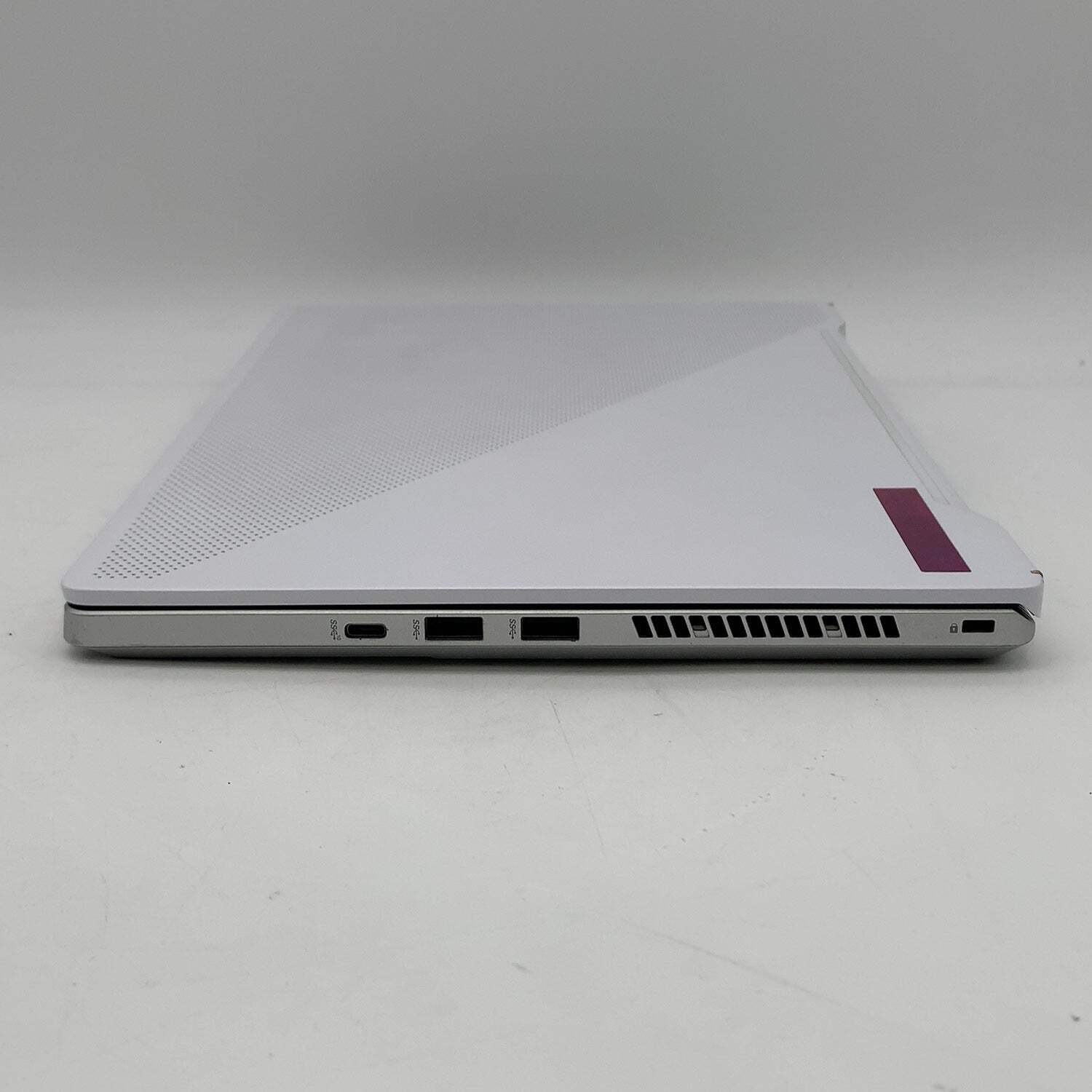 Asus ROG Zephyrus G14 GA401Q Ryzen 9 5900HS 16GB RAM 1TB SSD GeForce RTX 3060
