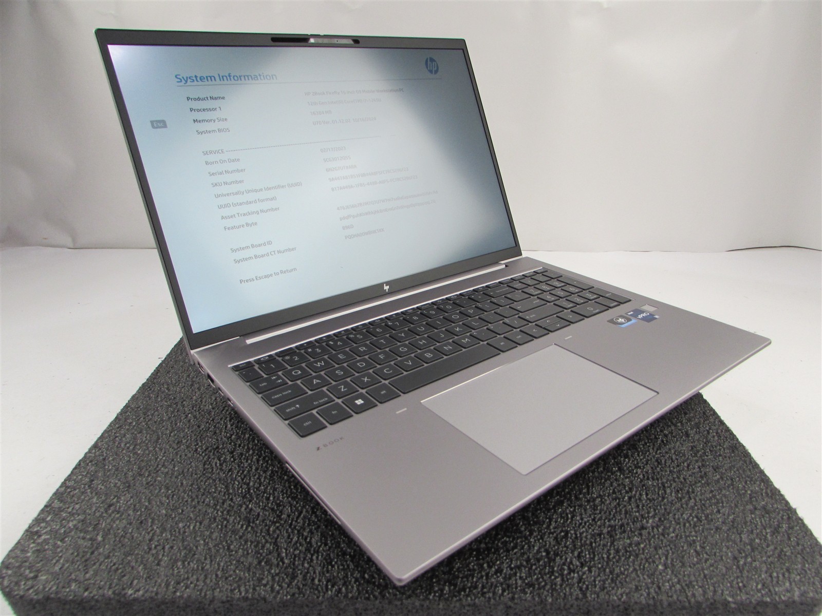 HP ZBOOK FIREFLY 16 (G9) 1920X1080 FHD I7-1265U 512GB SSD 16GB RAM NO O.S