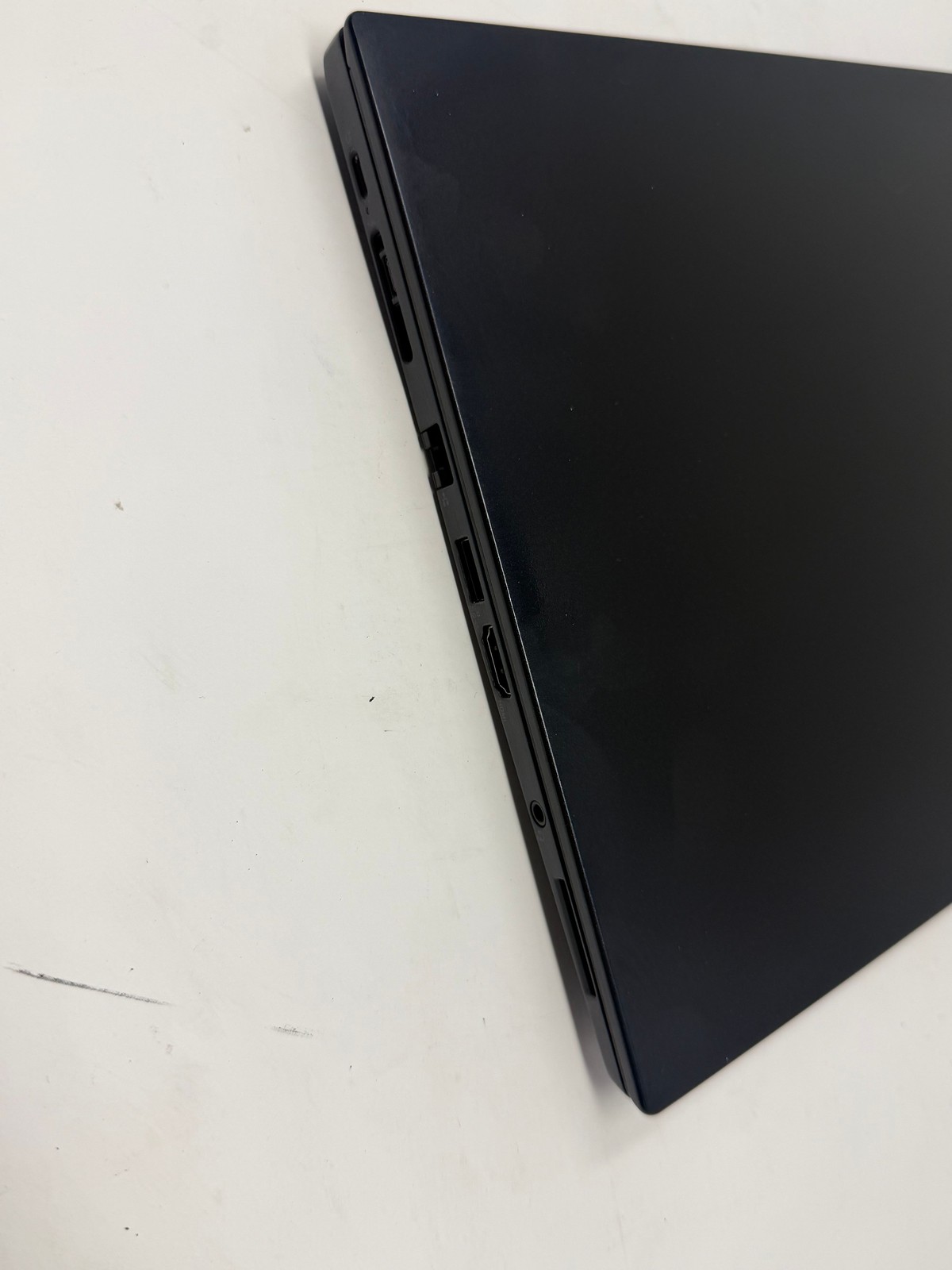 Lenovo ThinkPad T480s i7-8650U 16GB Intel Wireless 8265 / 8275 480GB NVMe SSD