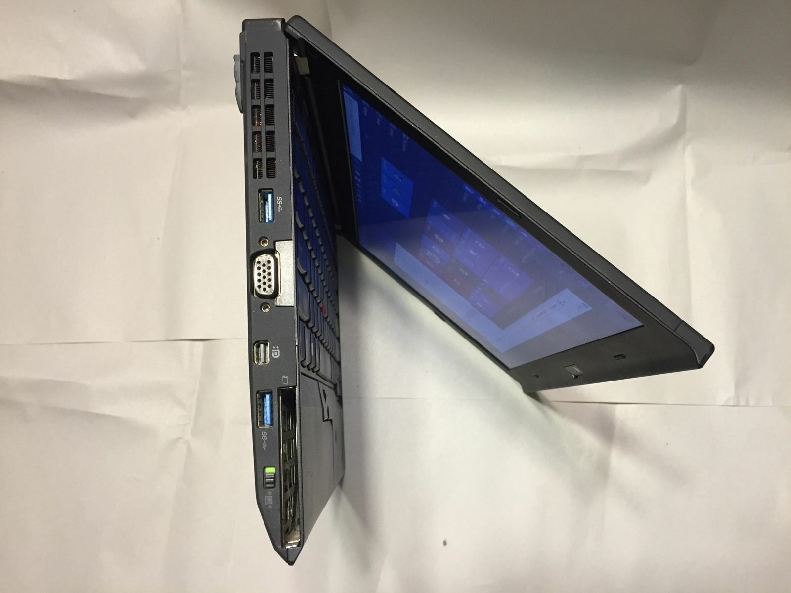 Lenovo Thinkpad X230 i5 256GB SSD 8GB RAM Windows 10 Webcam Bluetooth TN screen
