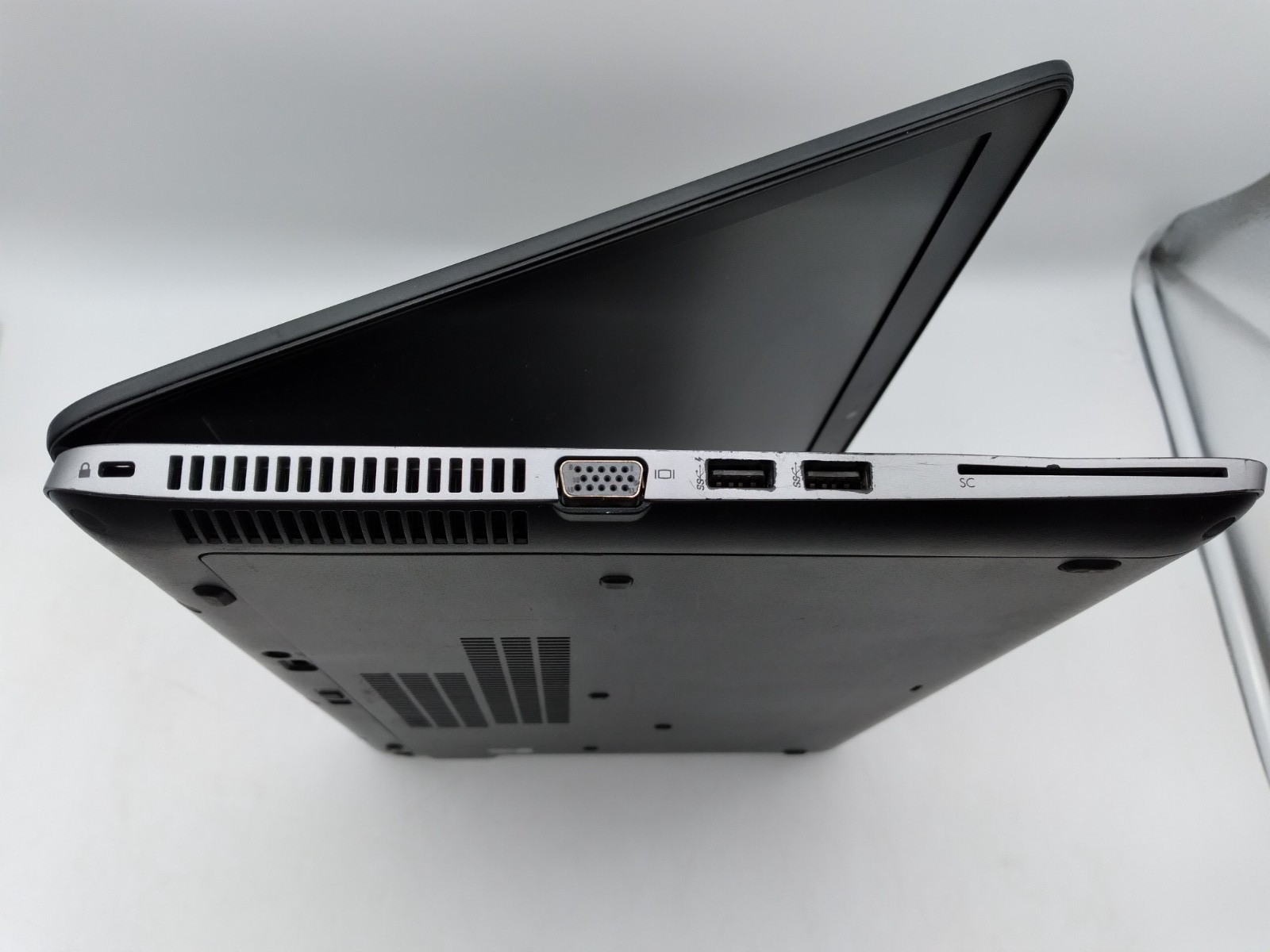 HP ELITEBOOK 850 G2 15.6″ CORE i5-5200U@2.20GHz 12GB RAM 500GB HDD Win 10 Pro