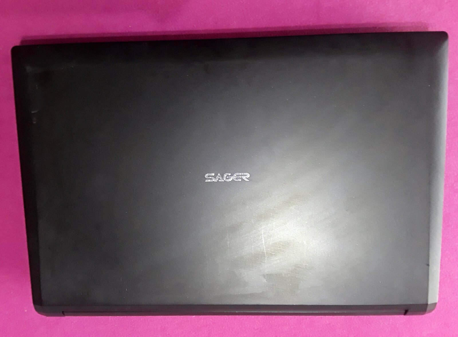 Sager Clevo P151EM1 laptop I7-3740qm 2.7-3.7Ghz 16GB 512GB NVIDIA Quadro P3000