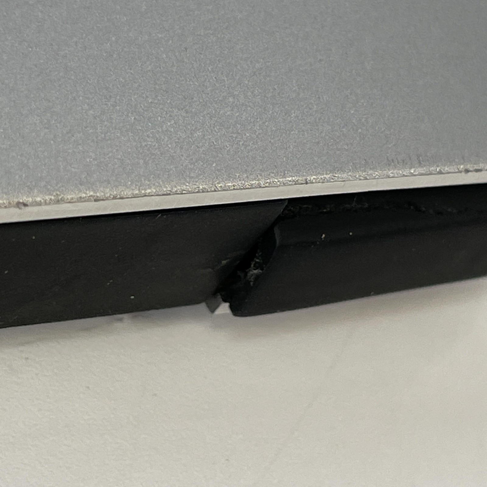 Dell XPS 13 9360 2018 Black FHD i7-8550U 1.80GHz 8GB 256GB SSD Good BAD BATTERY