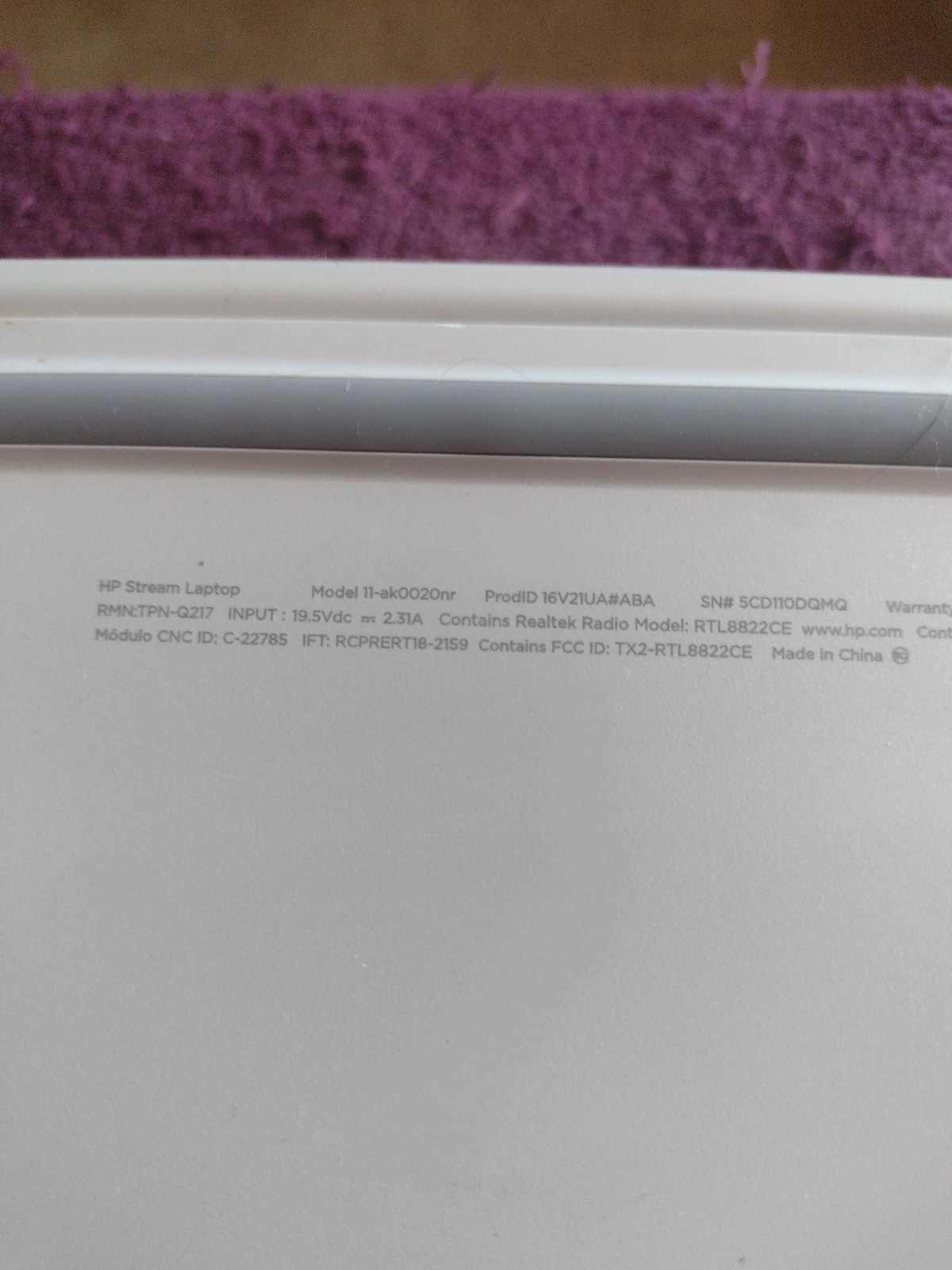 HP Stream 11-AK0020NR Laptop 11.6″ Celeron N4020 1.1GHz, 4GB RAM 32GB LINUX MINT