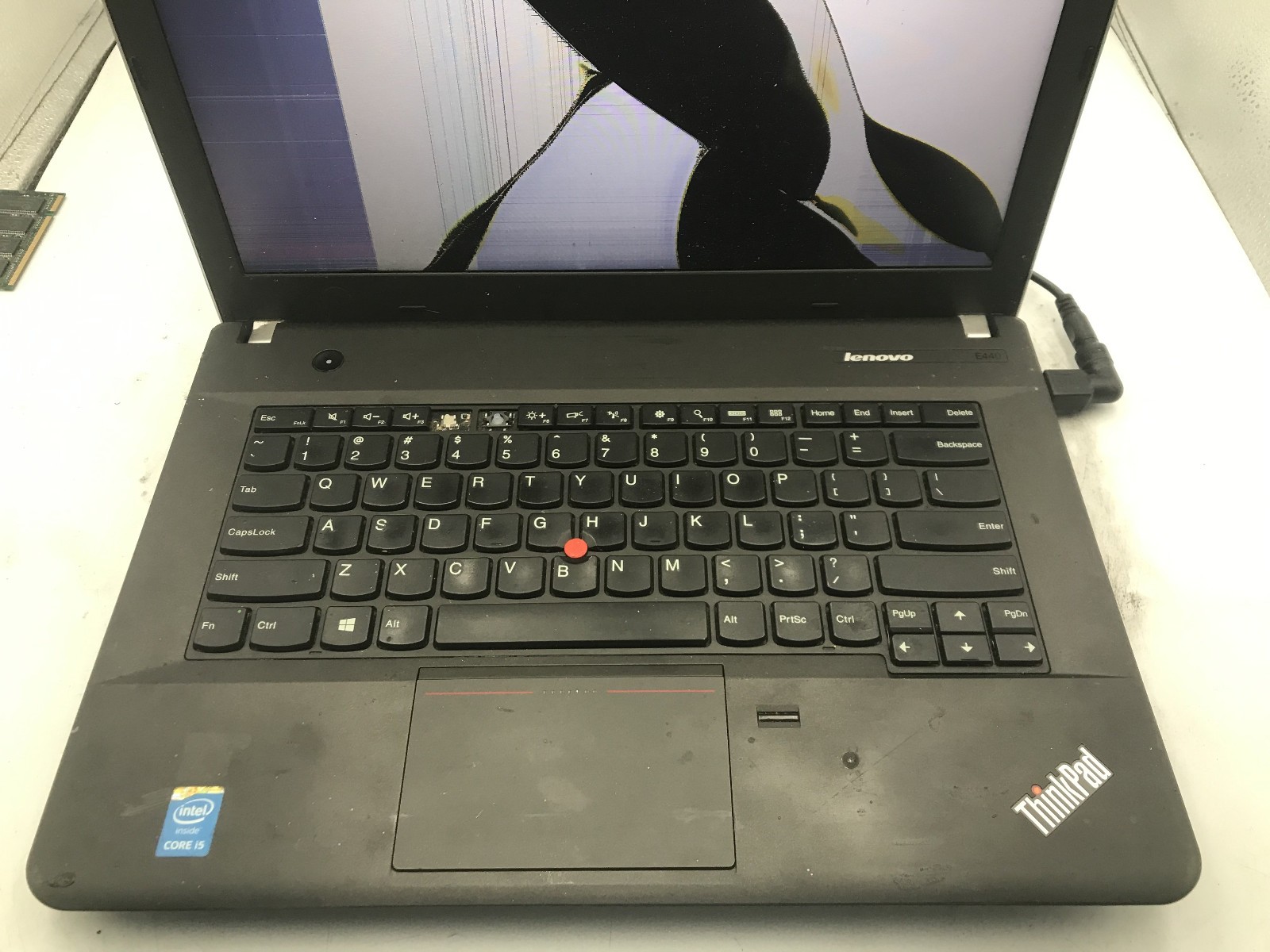 LENOVO THINKPAD E440 – FOR PARTS – INTEL I5 4TH GEN – NO RAM -READ DESCRIP – BB