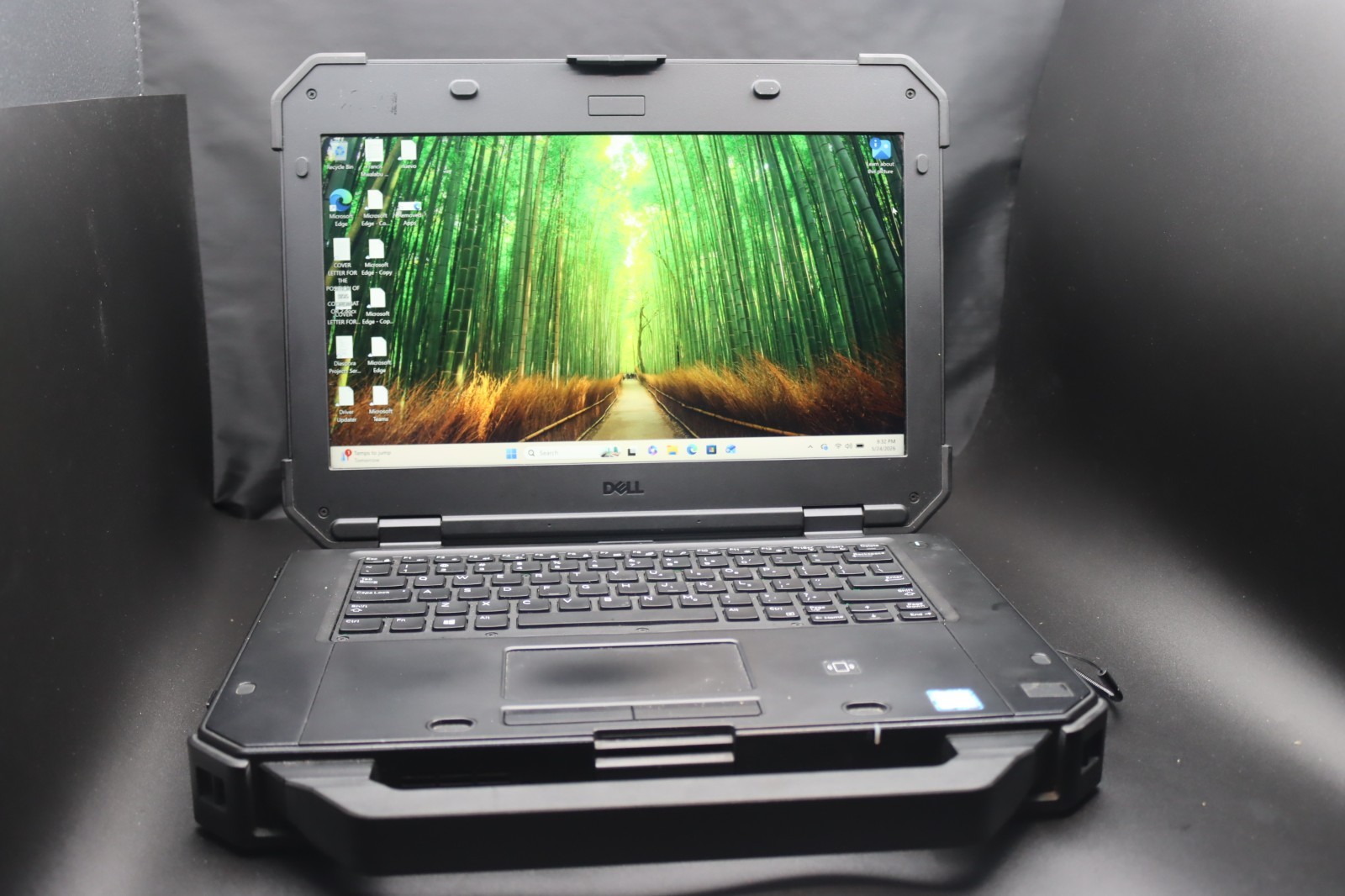Dell Rugged Extreme 7424 14 inch (256GB Intel Core i5 8th Gen. 8GB) Cellular/LTE