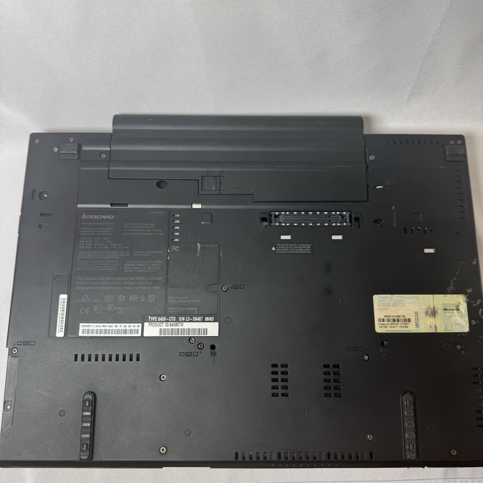 Lenovo Thinkpad T61 Laptop Computer With Charger- Boots To Bios No Hard Drive ￼￼