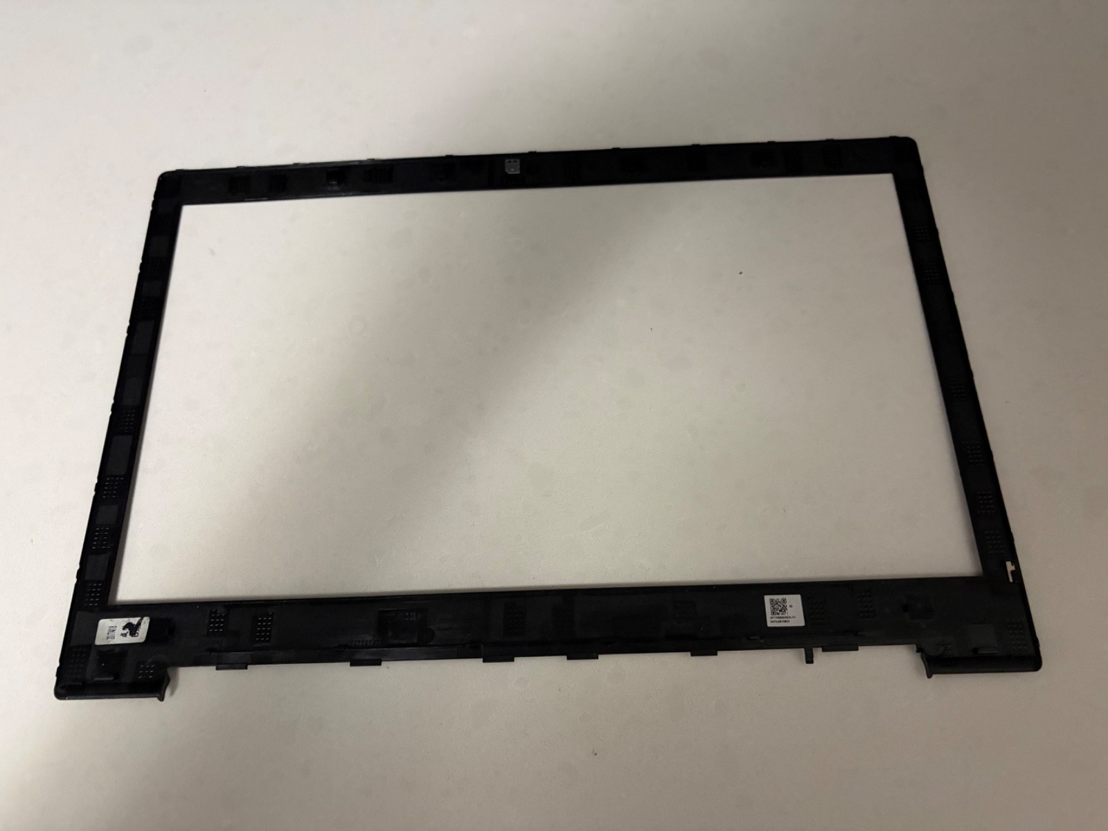 Lenovo Ideapad 320 Screen Edge Bezel Replacement