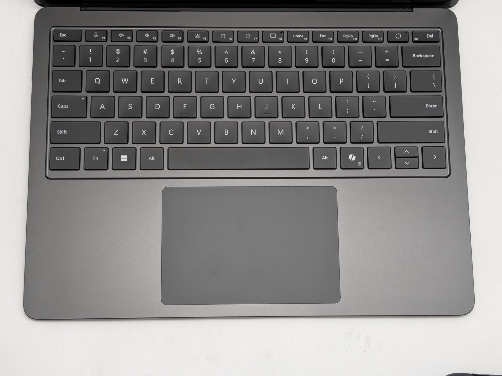 Microsoft Surface Laptop 7 13.8″ Snapdragon X Plus 16GB DDR5 512GB SSD W11H