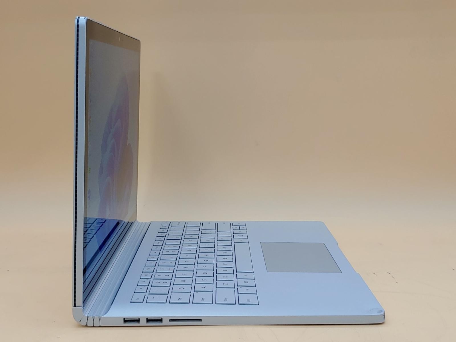 Microsoft Surface Book 2 13.5″ i7-8650U 8GB 256GB Win11Pro GTX1050 *NO A/C**READ