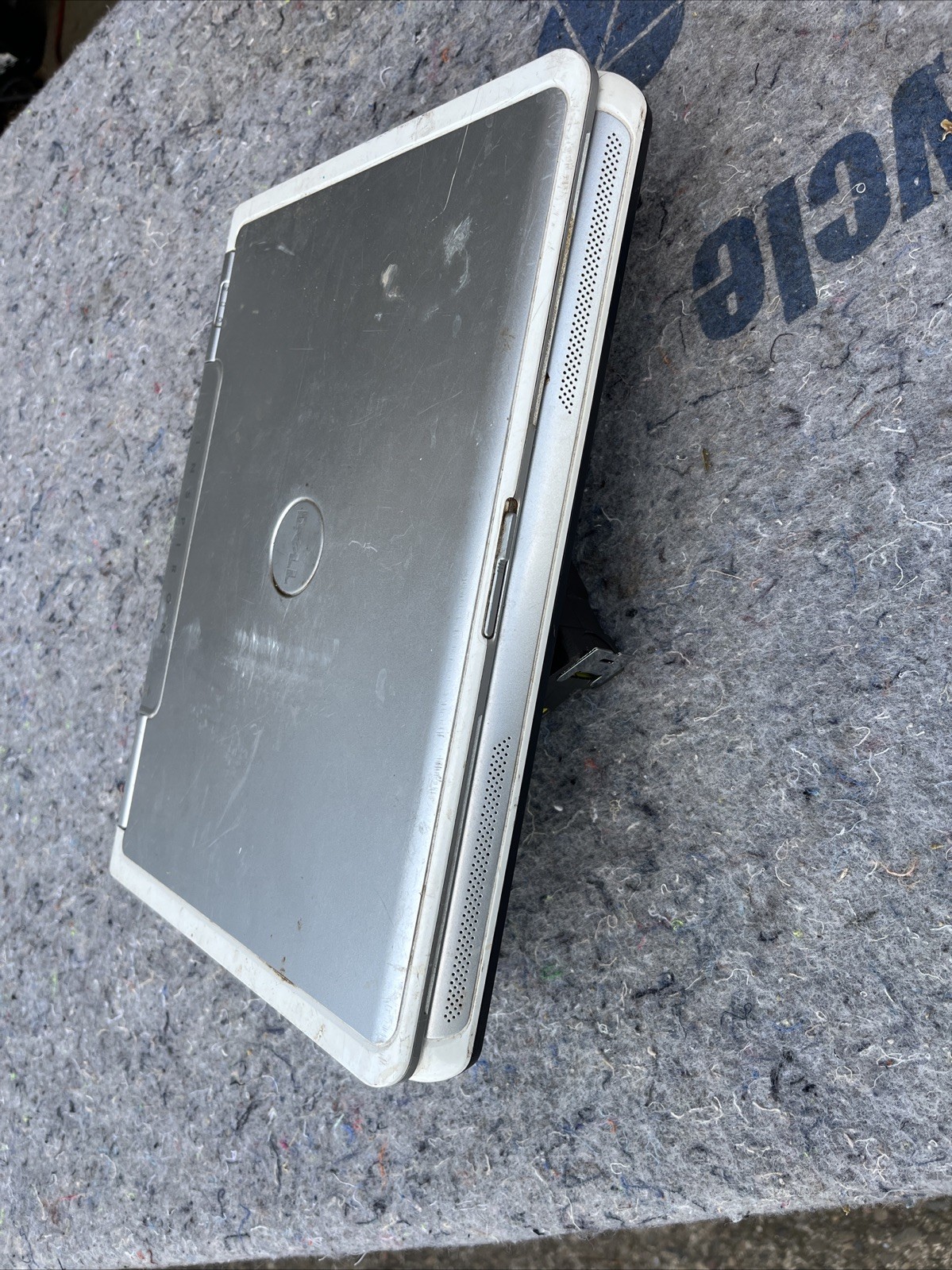 Dell Inspiron 1501 AMD Athlon 64 X2 Untested,