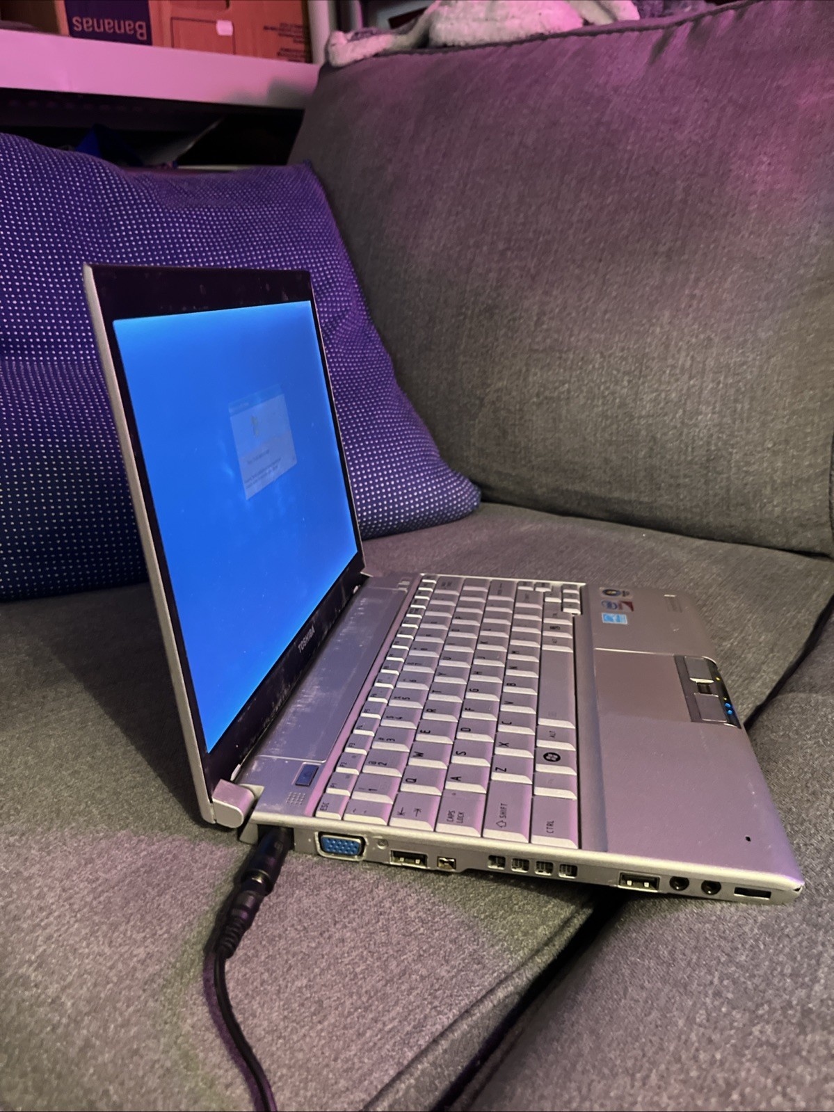 Vintage Toshiba Laptop Portege R500-S5004 Windows XP Tested Works