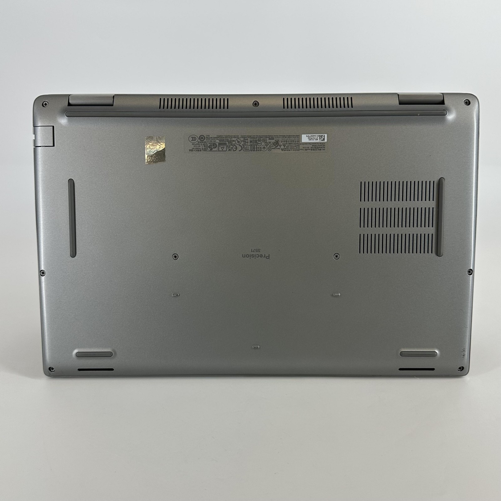 Dell Precision 3571 15 FHD 2.4GHz i7-12800H 16GB 2TB SSD T600 SMOKE/HERBAL ODOR