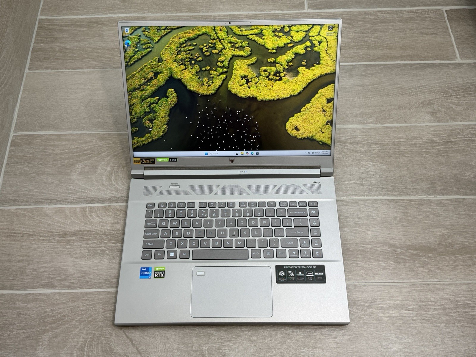 Acer Predator Triton 300 SE 16″ Core i7-12700H GeForce RTX 3060 8GB 1TB NVMe