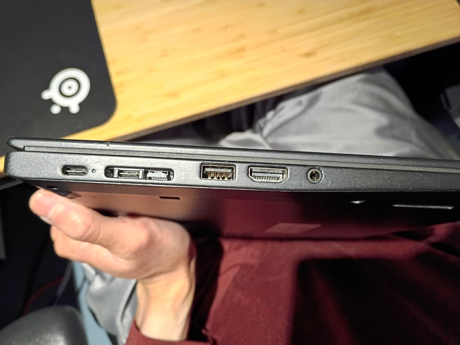 Lenovo ThinkPad T490s Core i5 8365U 8GB Battery Inc