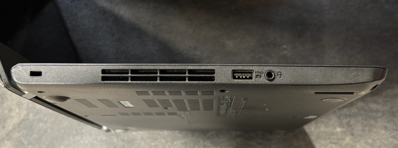 Lenovo ThinkPad E460 14″ Laptop Intel Core i7-6500U @ 2.50 GHz 16GB 256GB SSD